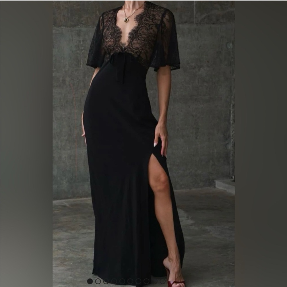 NWT Rumored Verona Dress in Black